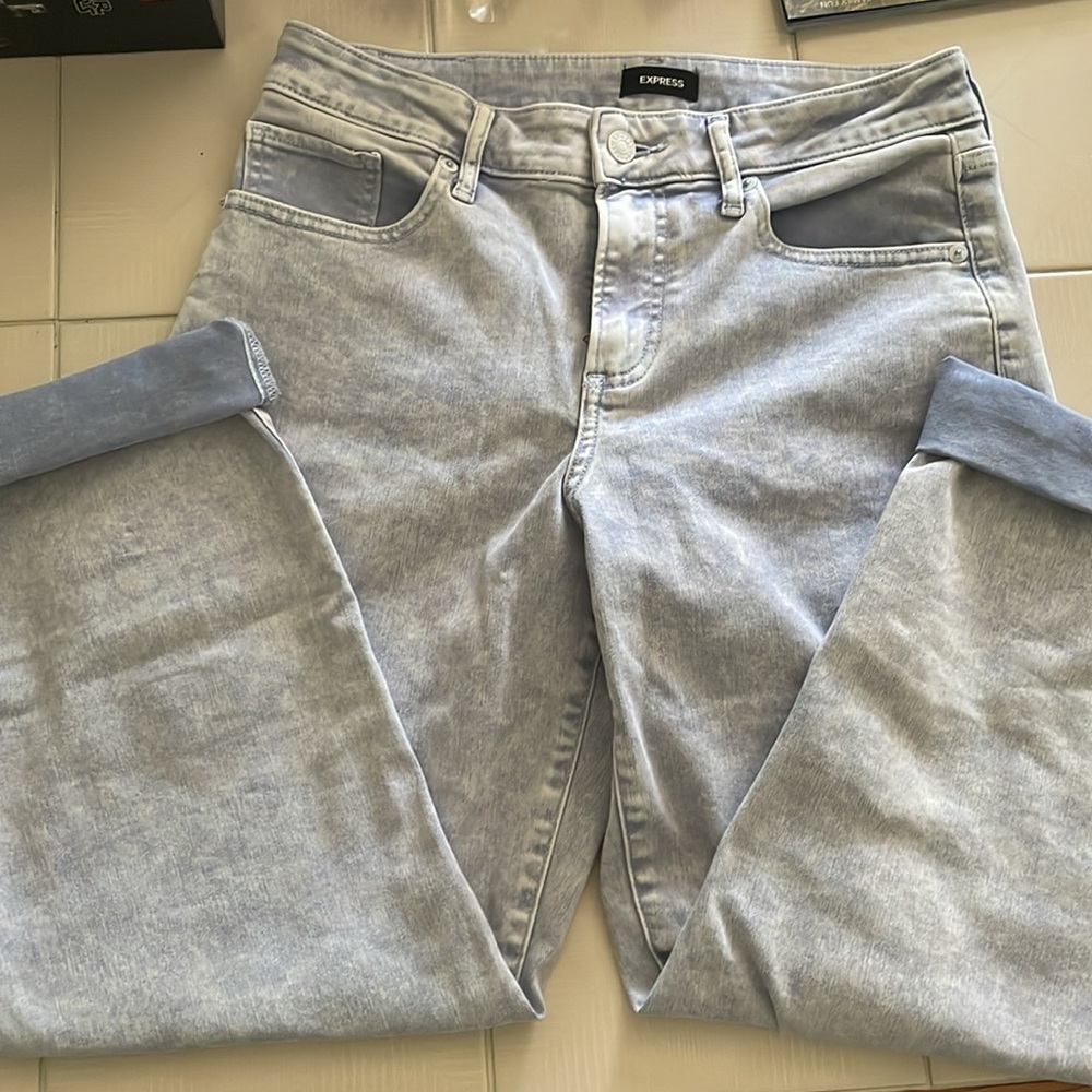 Women’s express jeans